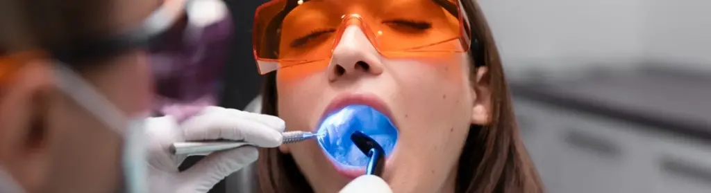 close-up-patient-wearing-goggles-clinic