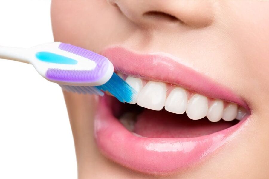 Does Teeth Whitening Toothpaste Actually Work?